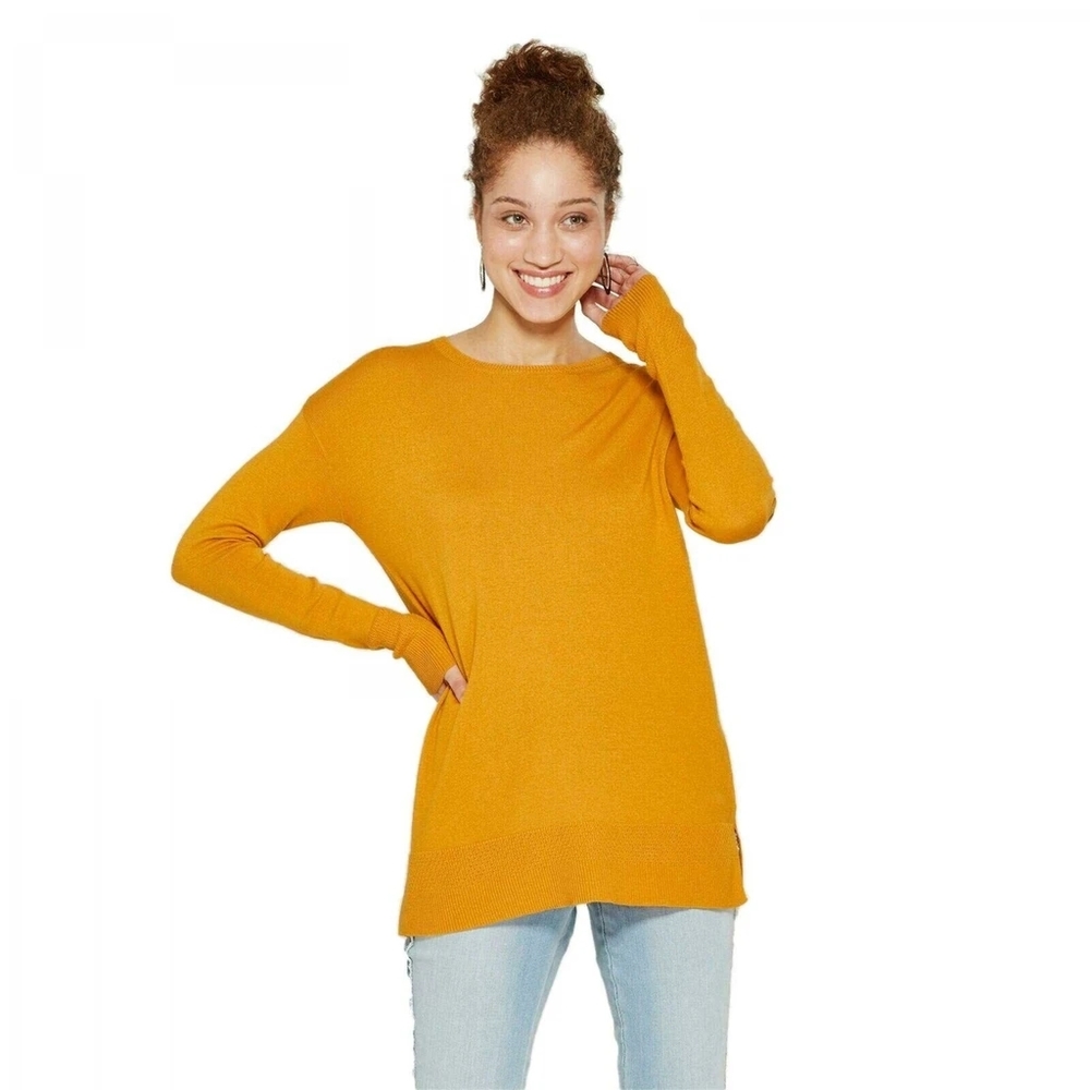 A New Day Yellow Long Sleeve Crew Luxe Pullover